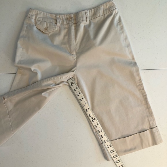 B Moss Women's Khaki Capri Pants Size 8 - Picture 4 of 6